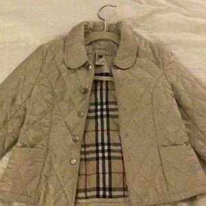 Button down Burberry coat